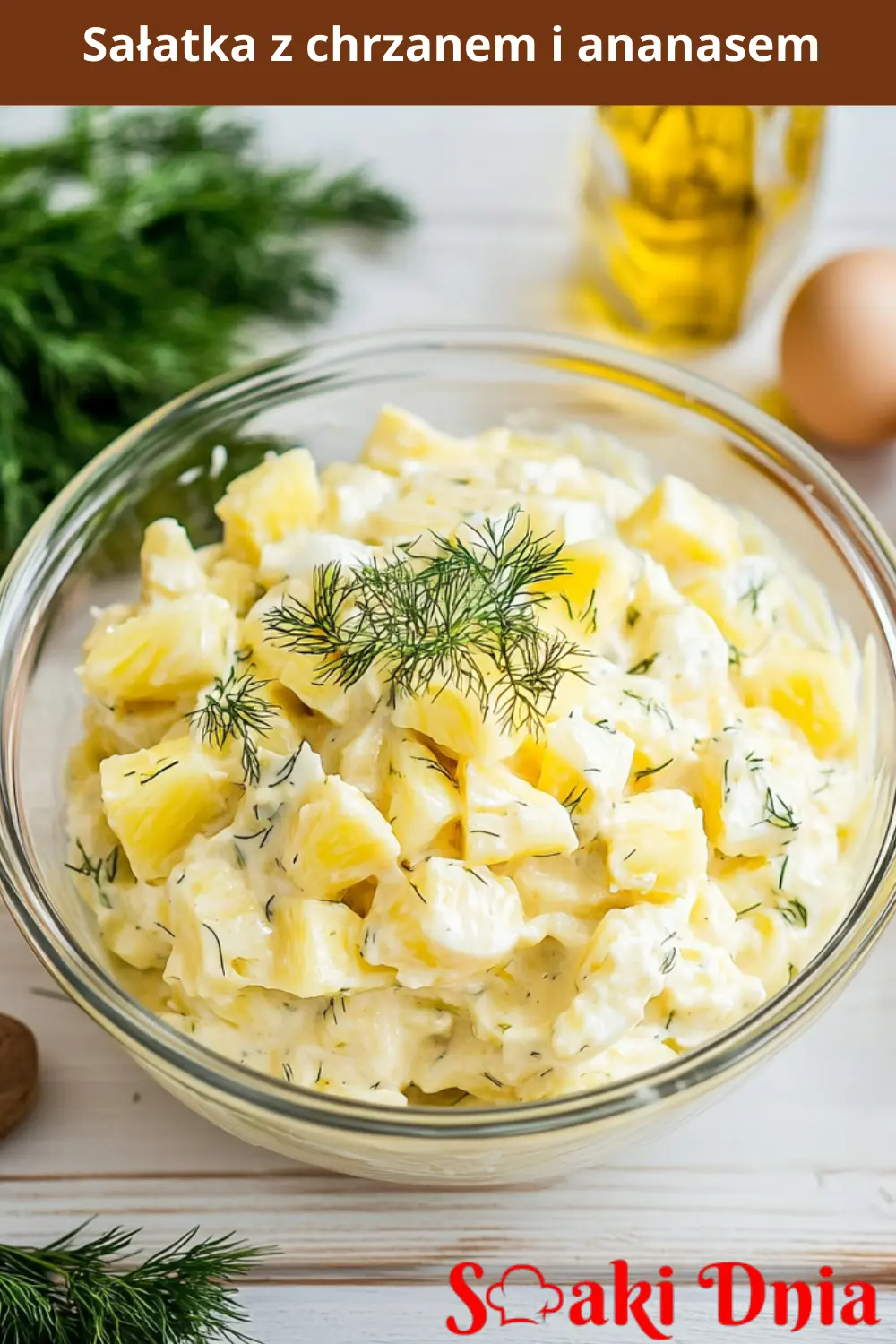 Sałatka z chrzanem i ananasem