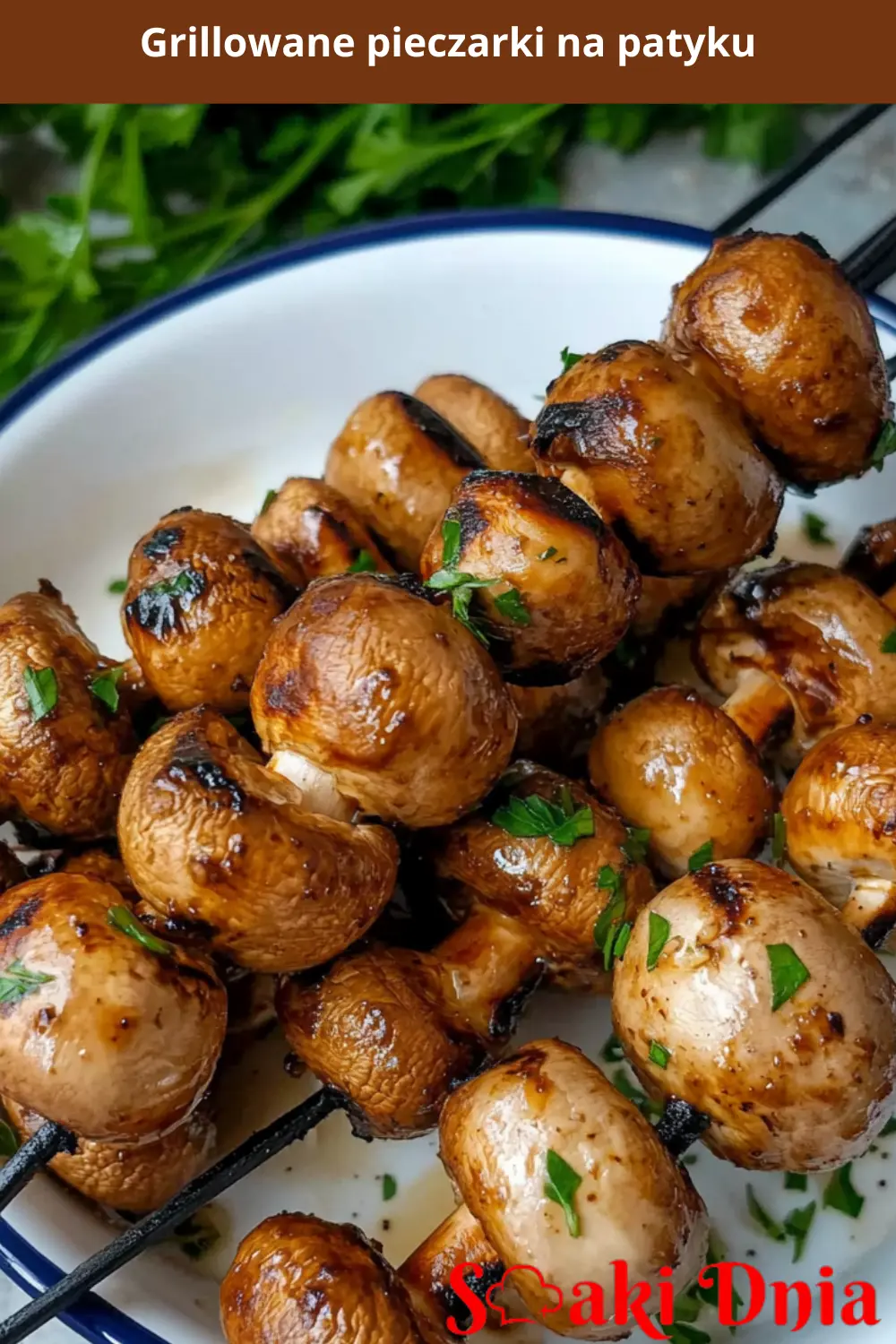 Grillowane pieczarki na patyku