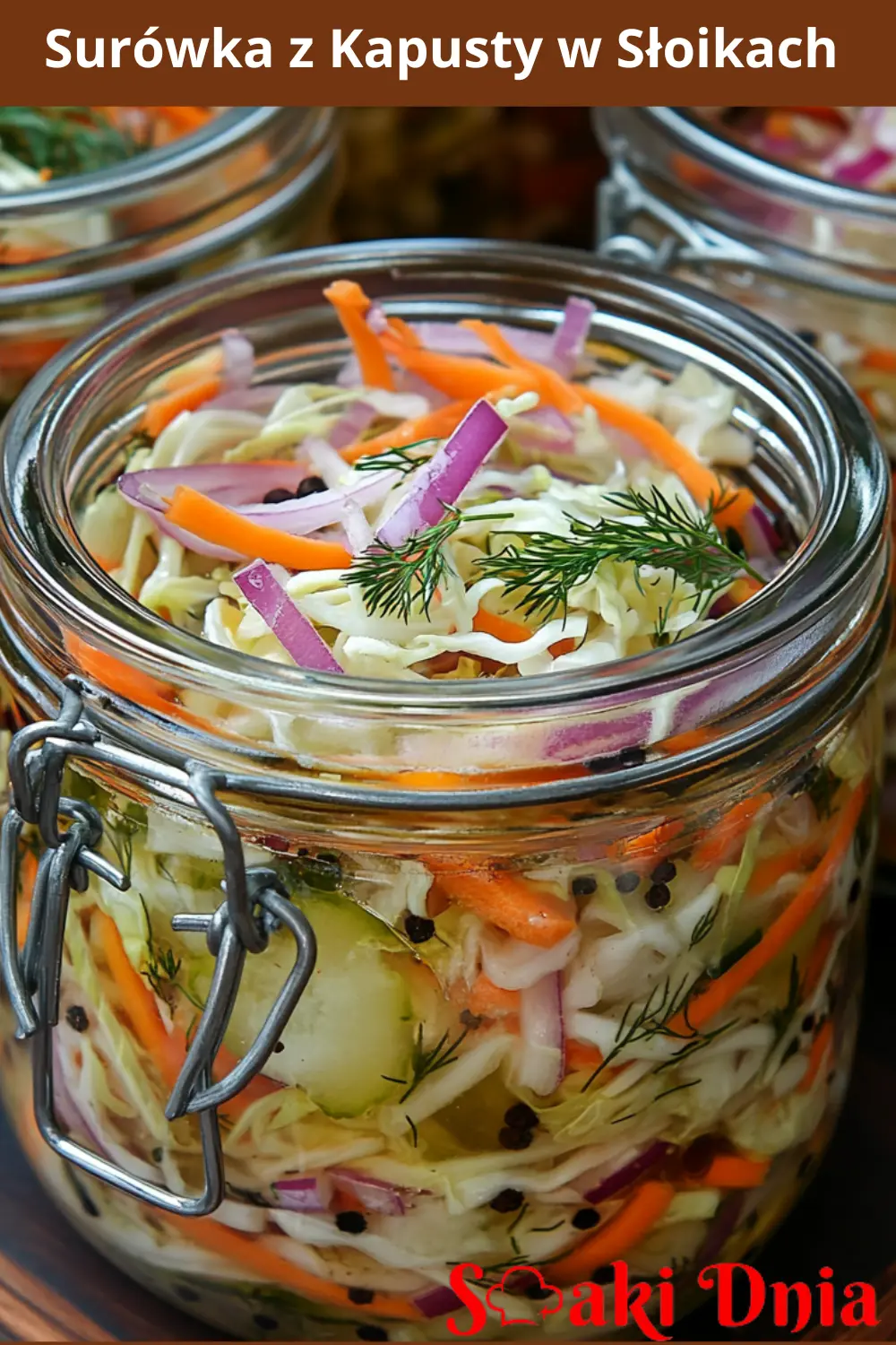 Surówka z kapusty w słoikach