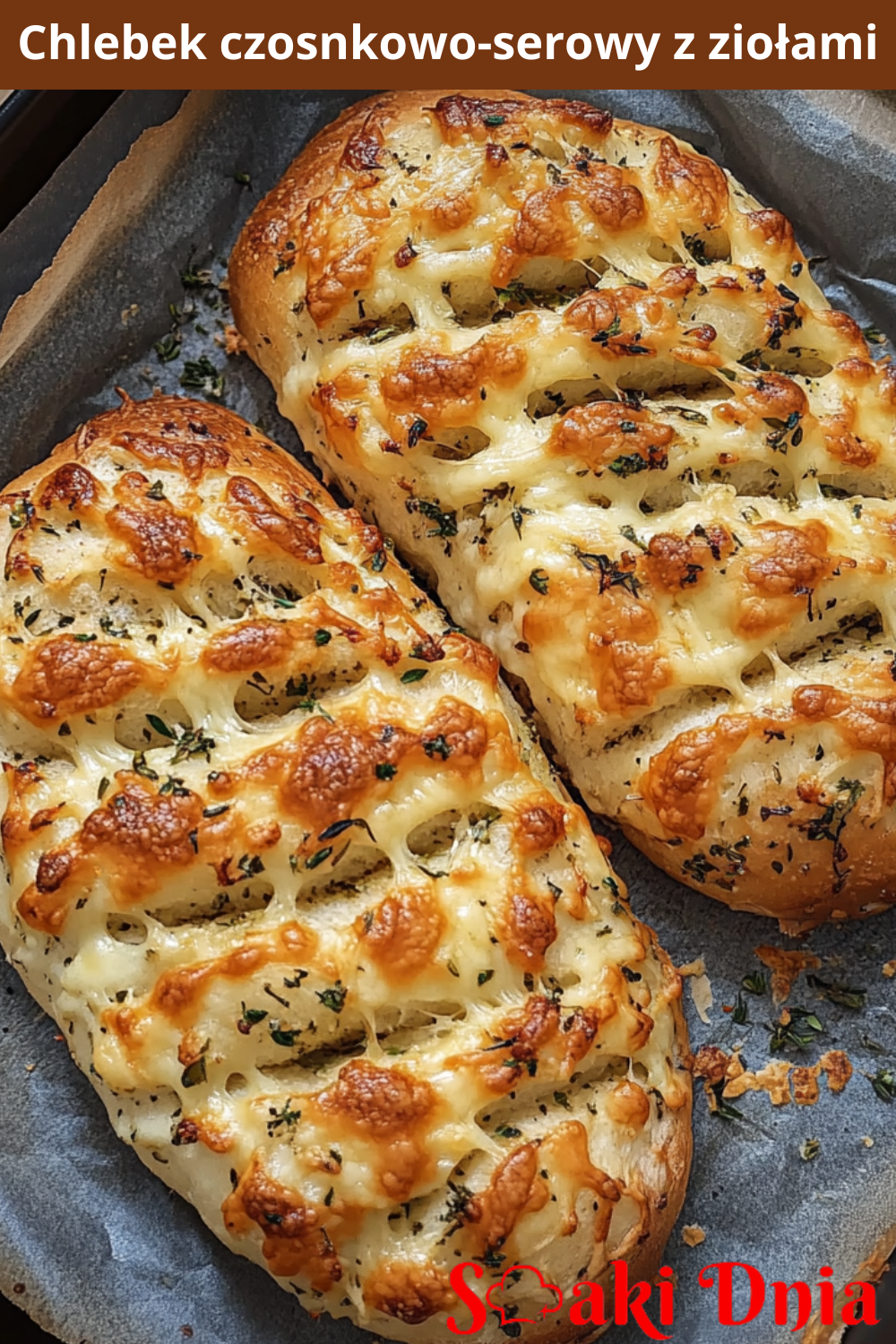Chlebek czosnkowo-serowy z ziołami