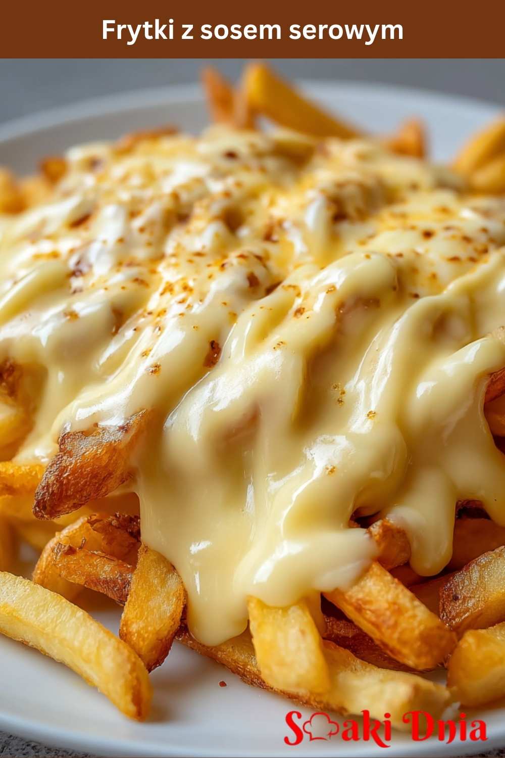 Frytki z sosem serowym 3 Frytki z sosem serowym