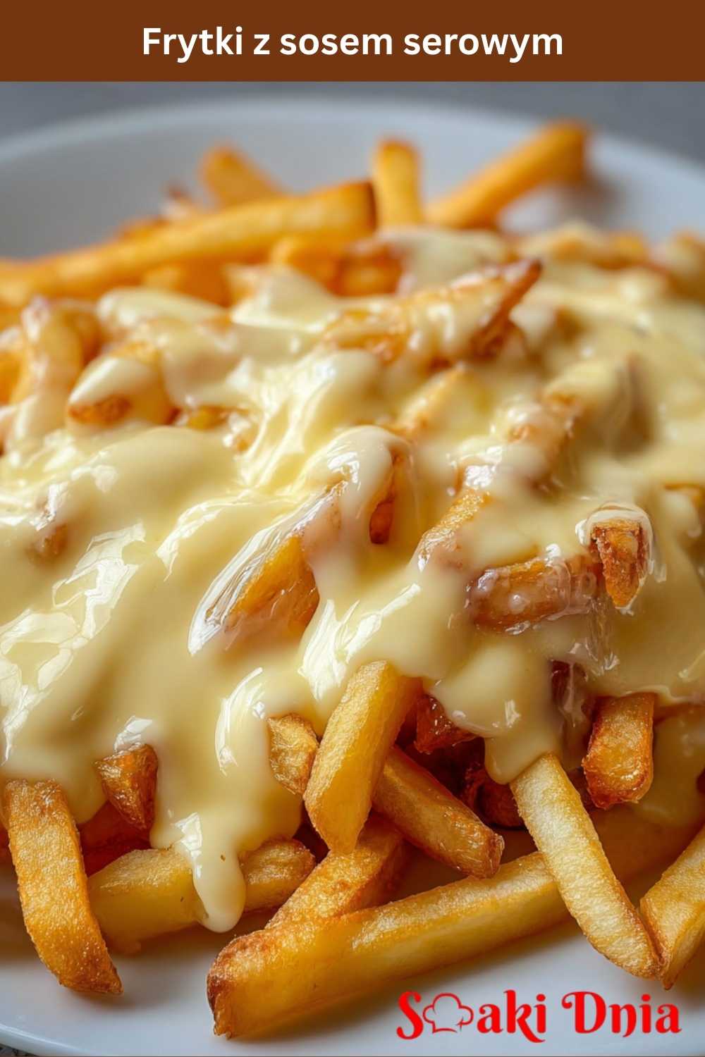 Frytki z sosem serowym 4 Frytki z sosem serowym