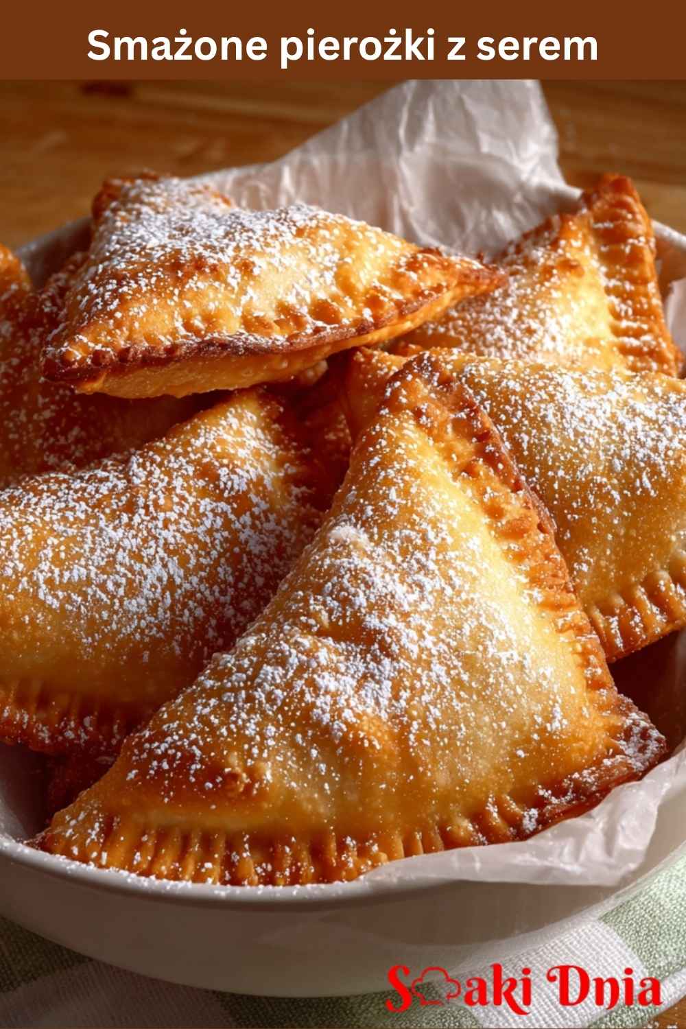 Smażone pierożki z serem