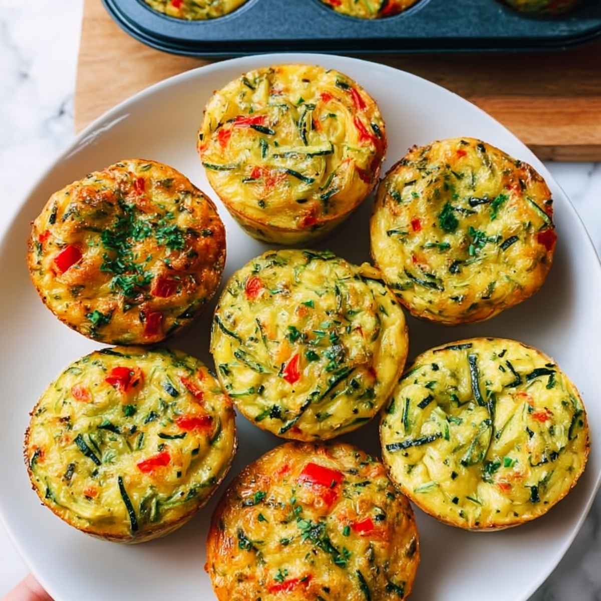 Muffiny z cukinii i papryki – szybkie, zdrowe i pyszne! 5 Muffiny z Cukinii i Papryki