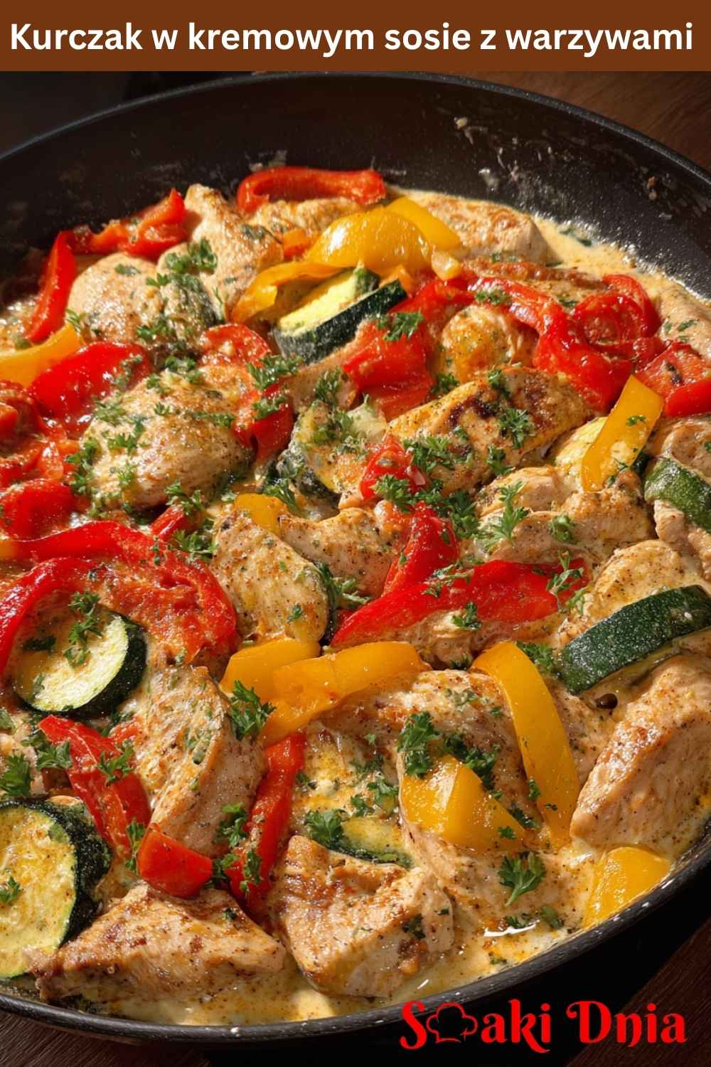 kurczak w kremowym sosie z warzywami