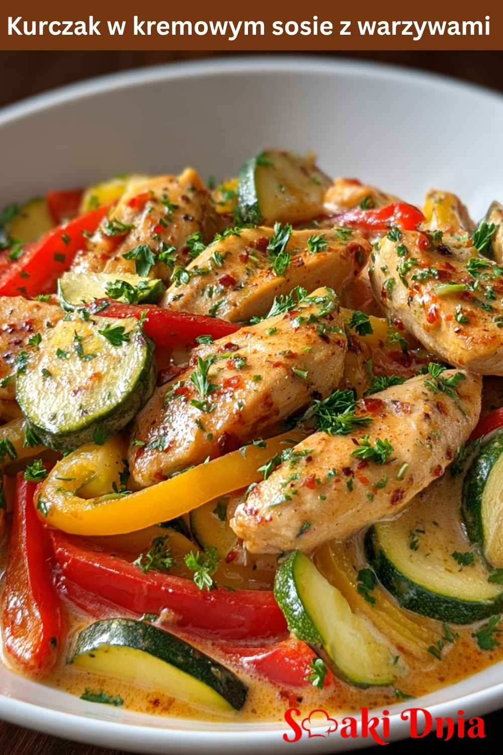 kurczak w kremowym sosie z warzywami