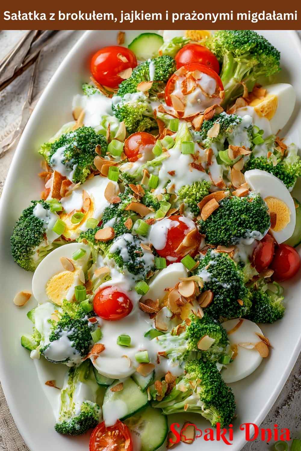 Sałatka z brokułem, jajkiem i prażonymi migdałami – lekka i pełna smaku 8 Sałatka z brokułem, jajkiem i prażonymi migdałami