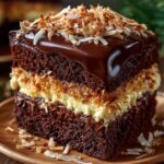 Murzynek z masą budyniową i kruszonką kokosową