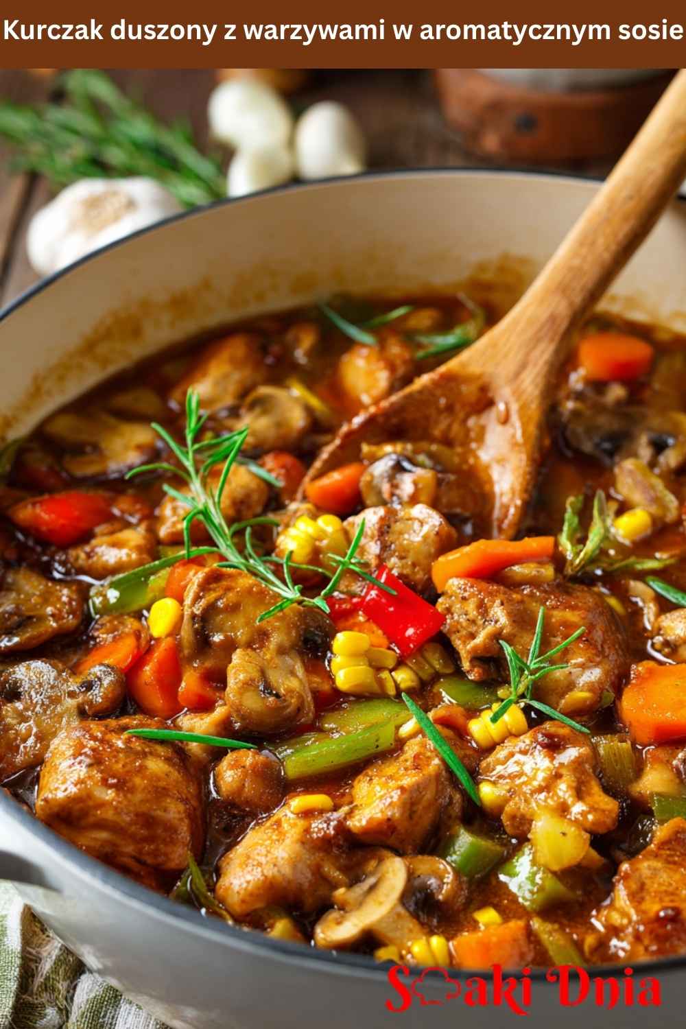 Kurczak duszony z warzywami w aromatycznym sosie