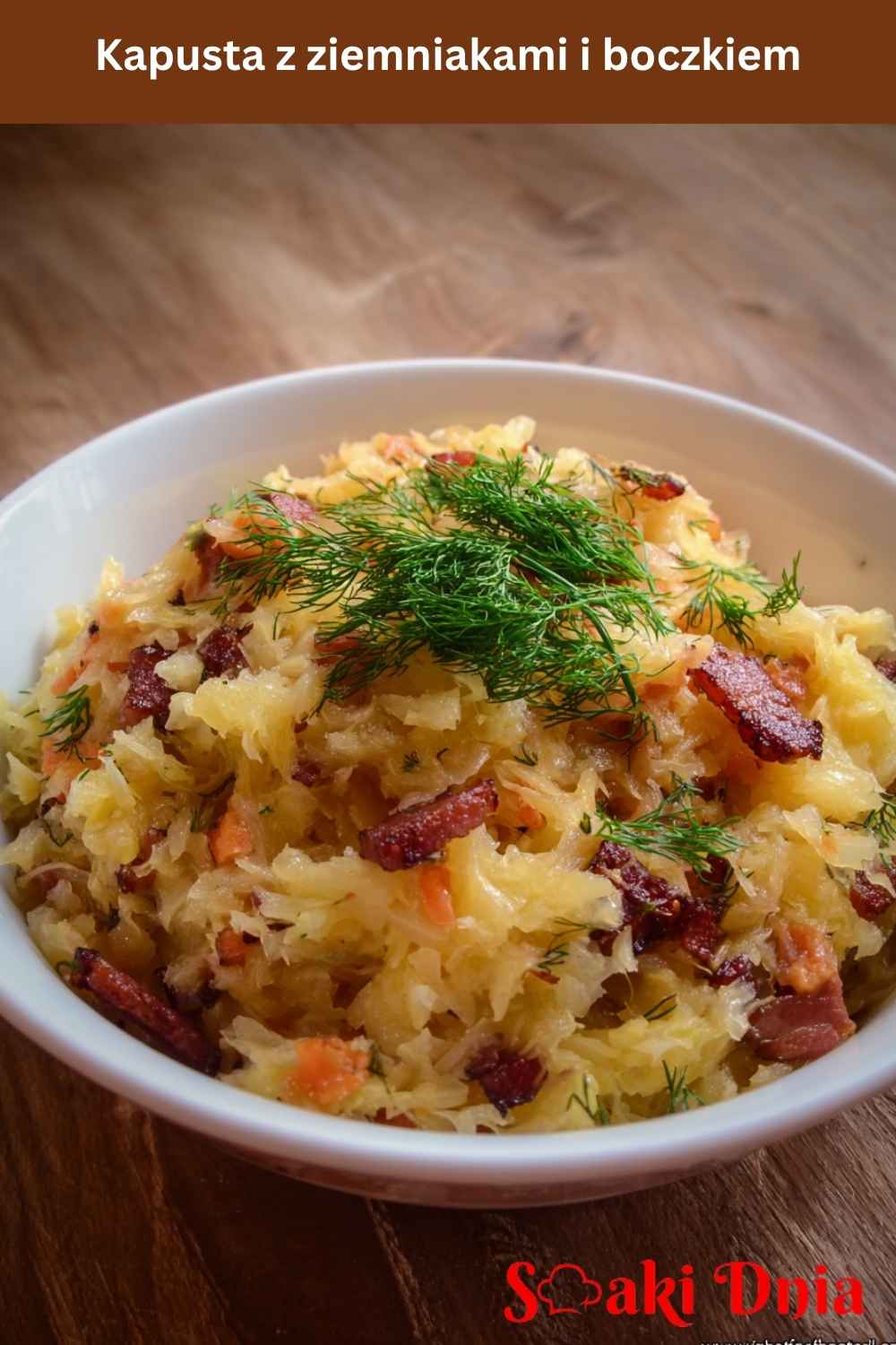 Kapusta z ziemniakami i boczkiem – tradycyjny, domowy smak