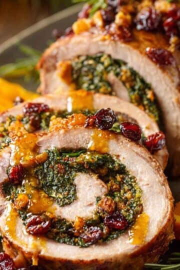 Rolada z indyka ze szpinakiem i żurawiną