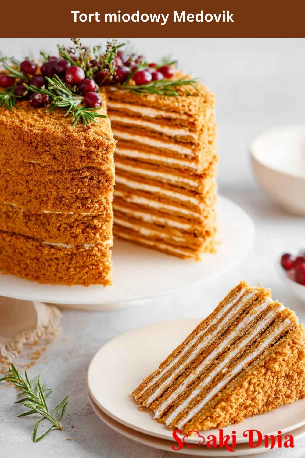 Tort miodowy Medovik – domowy i elegancki 8 Tort miodowy Medovik – domowy i elegancki