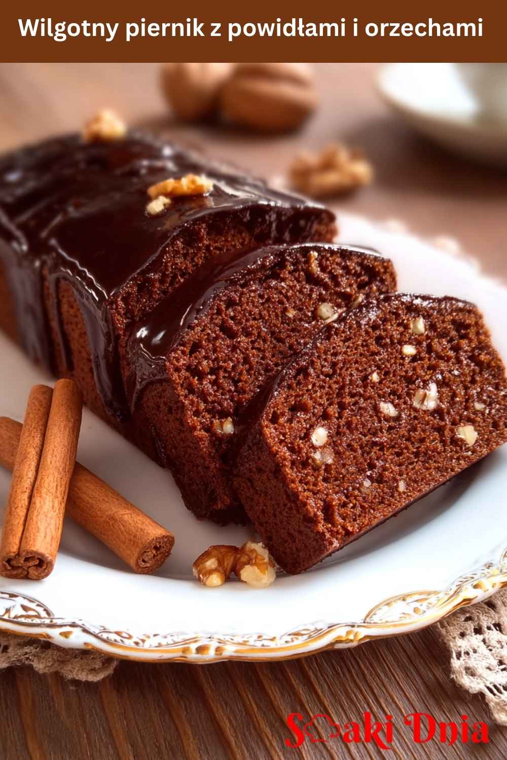 Wilgotny piernik z powidłami i orzechami