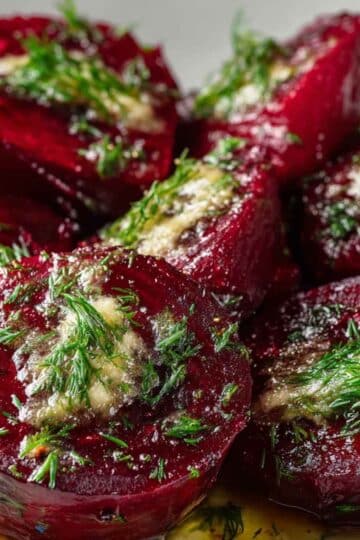 Buraki pieczone z masłem czosnkowym i koperkiem – aromatyczny dodatek 10 Buraki pieczone z masłem czosnkowym i koperkiem – aromatyczny dodatek