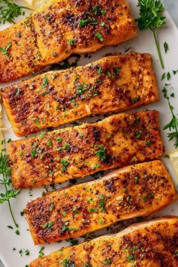 Łosoś z airfryera – chrupiący i soczysty w 12 minut