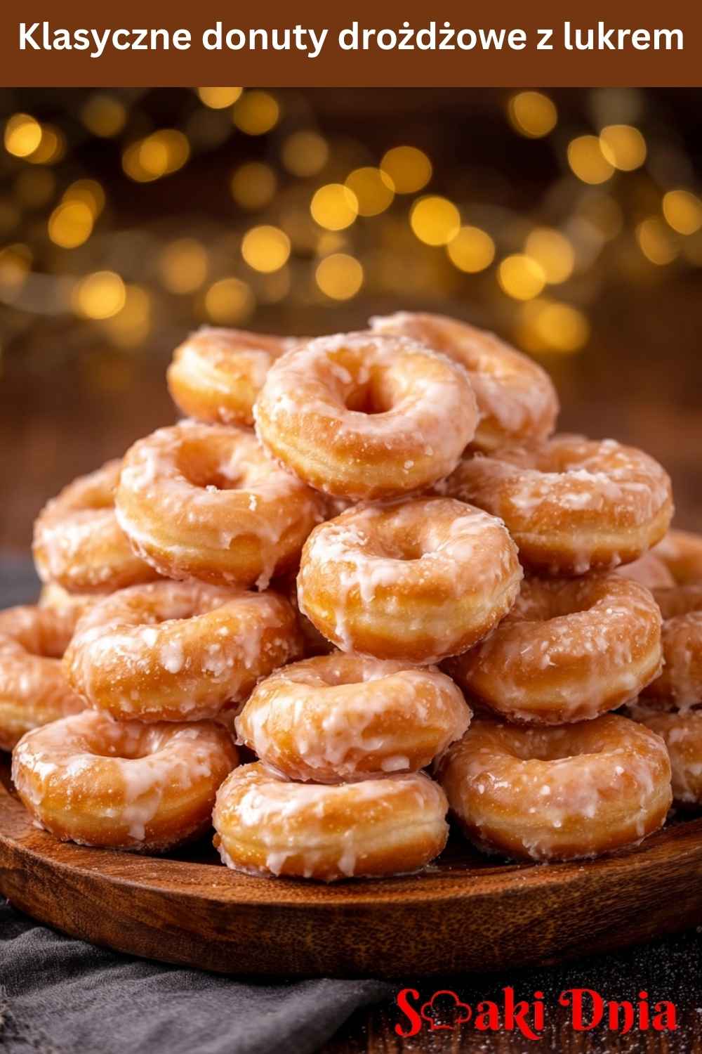 Klasyczne donuty drożdżowe z lukrem