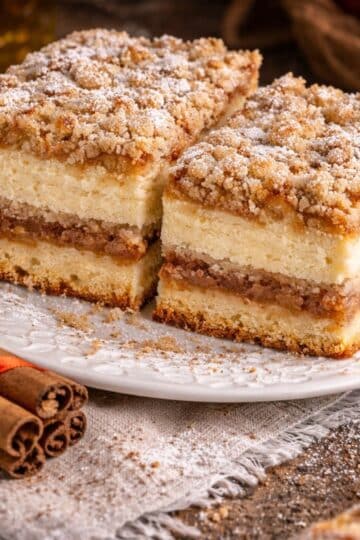 Jabłecznik z serem i kruszonką