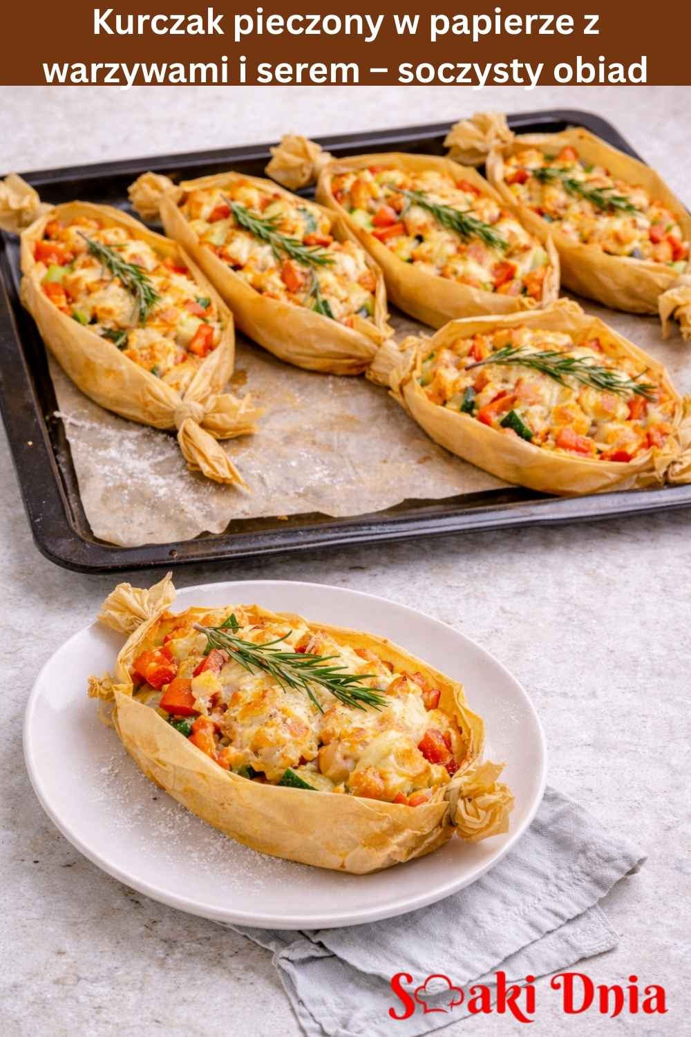 kurczak pieczony w papierze z warzywami i serem