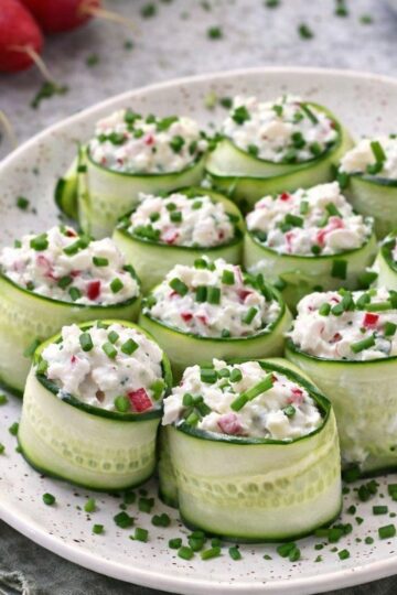 Roladki z ogórka z serkiem
